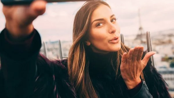 Какво издават снимките ни в социалните мрежи 