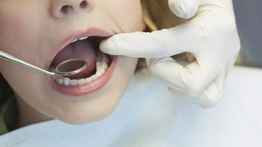 НЗОК ще отпуска повече пари за дентални дейности