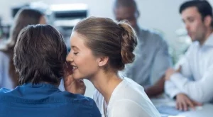 Как да извлечем полза от офисните клюки