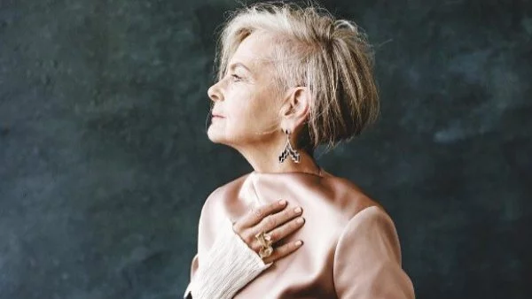 63-годишна учителка се превърна в модна икона