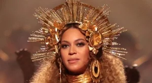 Бионсе спретна бебешко парти (снимки)