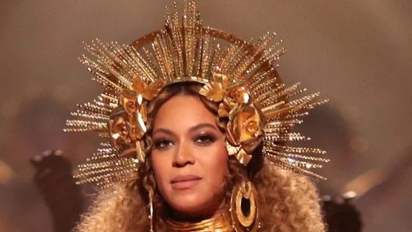 Разкриха имената на близнаците на Бионсе