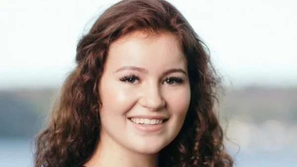 Запознайте се с най-младата милиардерка в света