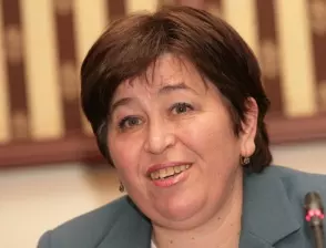 Министър Балтова: Сигурността на туристите пак да е на първо място за зимния сезон