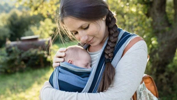 Бебеносещи майки превземат Южния парк