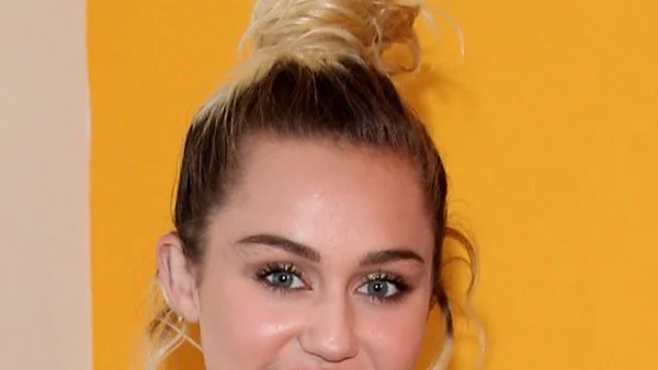 Майли Сайръс: Спрях тревата