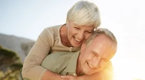 10 ценни любовни съвета от дълго женени двойки