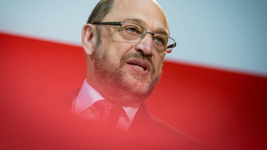 Шулц призова за общ министър на финансите на ЕС 