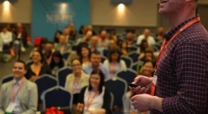 2017/05/09/0437003001494318599