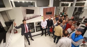 2017/05/09/0829043001494335794