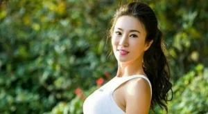 Няма да повярвате на колко години е тази майка (снимки)