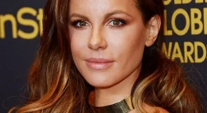 Дъщерята на Кейт Бекинсейл е станала голяма красавица (снимка)