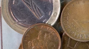 Средният осигурителен доход за октомври e 834,57 лв. 