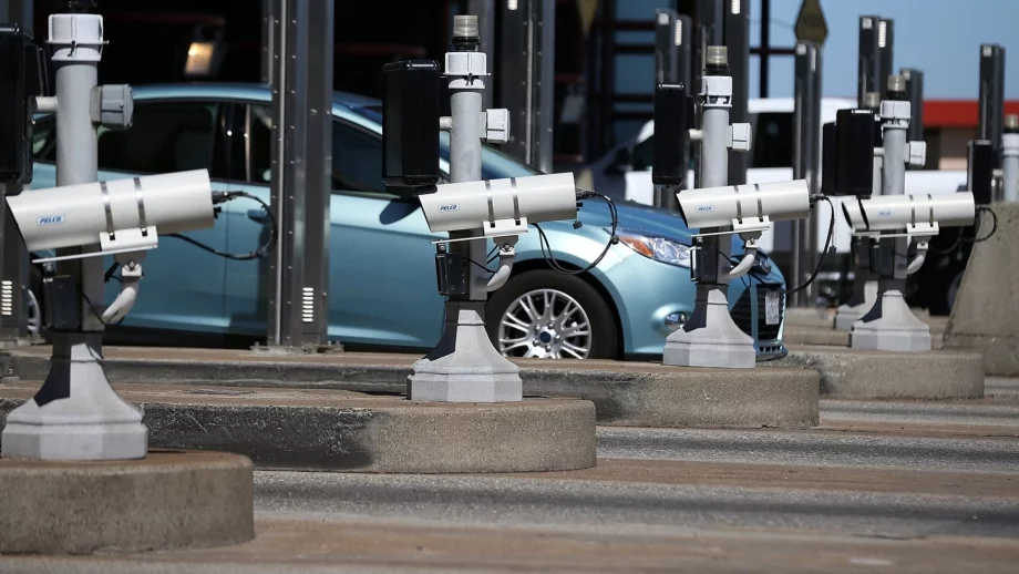 Отпускат се над 2 млн. лева за новото звено за тол системата