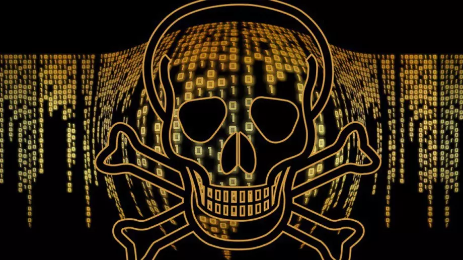 Нов вирус заразил около 40 000 компютъра на Apple