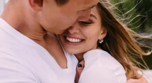 Останете сама, докато не срещнете този мъж