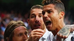  Роналдо показа близнаците си (снимка)