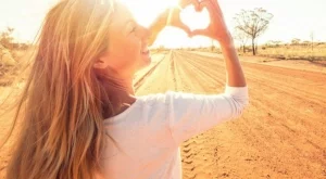 Нова ТАБЛИЦА за любовта съвместимост на ЗОДИИТЕ