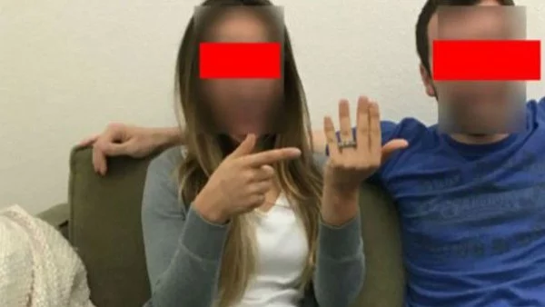 Двойка издаде важна новина във Facebook по погрешка