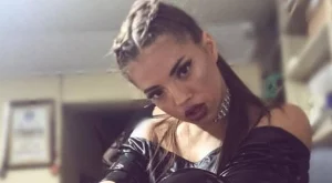 Ето я Дара като абитуриентка (видео)