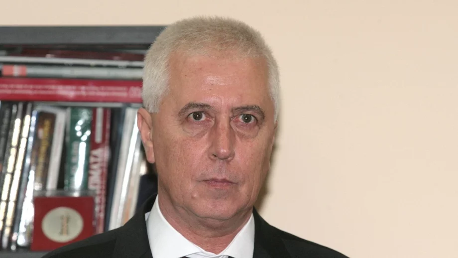 ТЕЛК комисиите ще продължат да работят както досега, заяви здравният министър