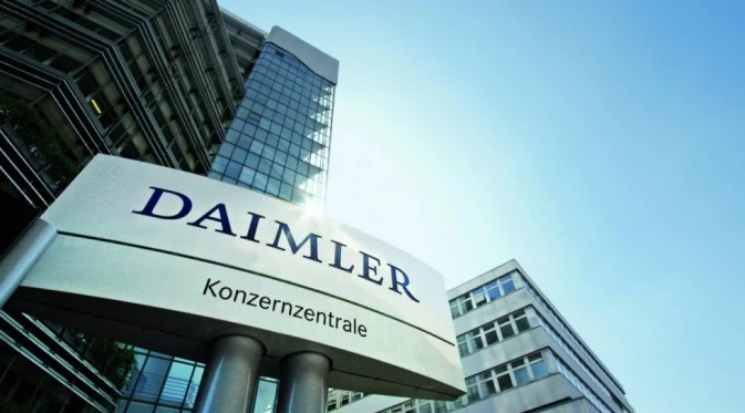 Daimler изтегля 3 млн. автомобила от пазара 