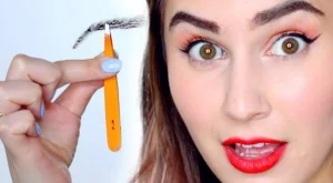 Нов хит - перуки-вежди (видео)