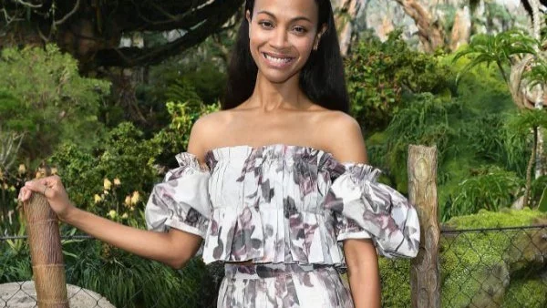 Тайните за перфектна фигура на Зоуи Салдана