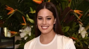 Ашли Греъм: Обичам тялото си и приемам целулита си