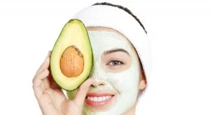 Маска с авокадо за по-меко лице