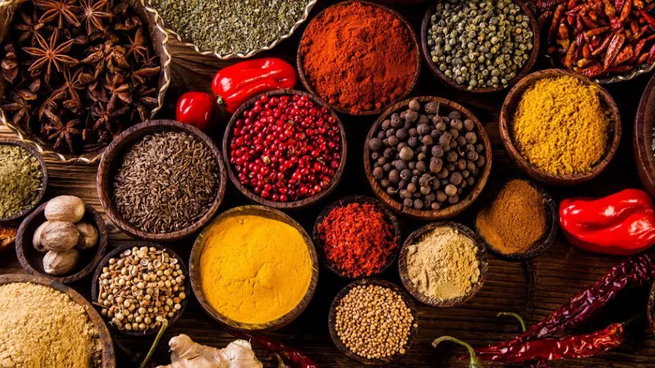 От тефтера на баба: Рецепта за шарена сол