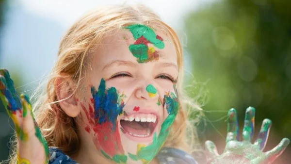 Дайте шанс на детето си да създава, не само да консумира  