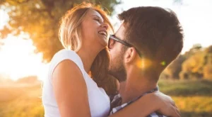 Как се държи всяка зодия, когато се влюби