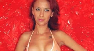 Студентка по богословие възмути духовници с участието си в "Мис Силикон"