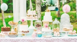 6 идеи за лакомства на вашата лятна сватба