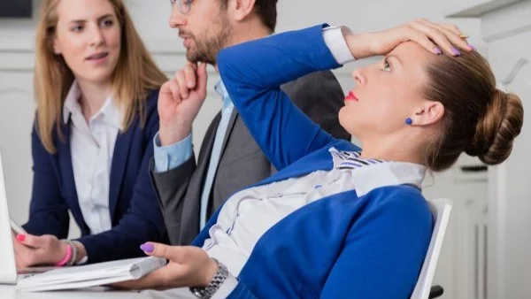 8 досадни навика на работното място