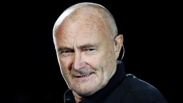 Фил Колинс в болница след лошо падане