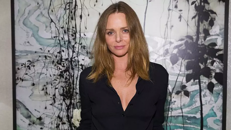 Модна революция: Стела Маккартни използва шампанско за производство на чанти