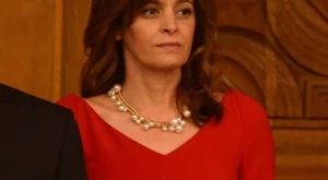 Деси Радева украси корицата на женско списание (СНИМКА)