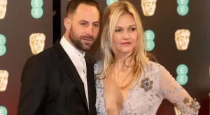 Джулия Стайлс е бременна