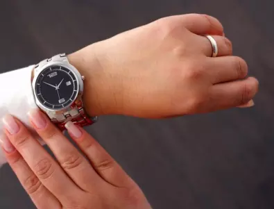 Има ли смисъл да купуваме часовници реплики?