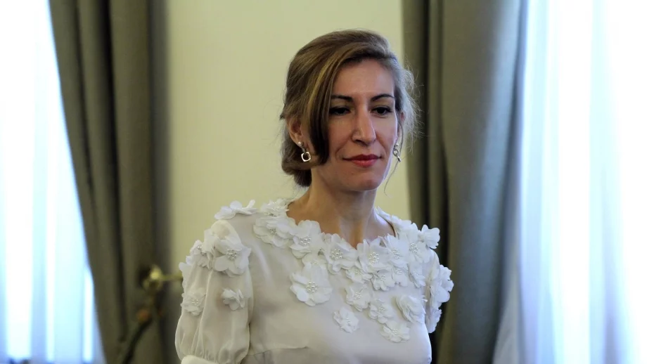 Ангелкова: В момента действа стар план за Пирин, който не отговаря на съвременната динамика