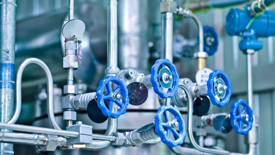 Ще поевтинее ли парното заради по-евтиния руския газ?