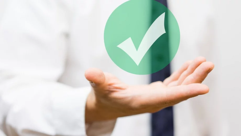 Как да преодолеете постоянната нужда от одобрение 