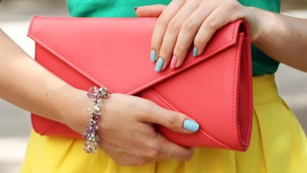 6 супер лесни идеи за летен маникюр