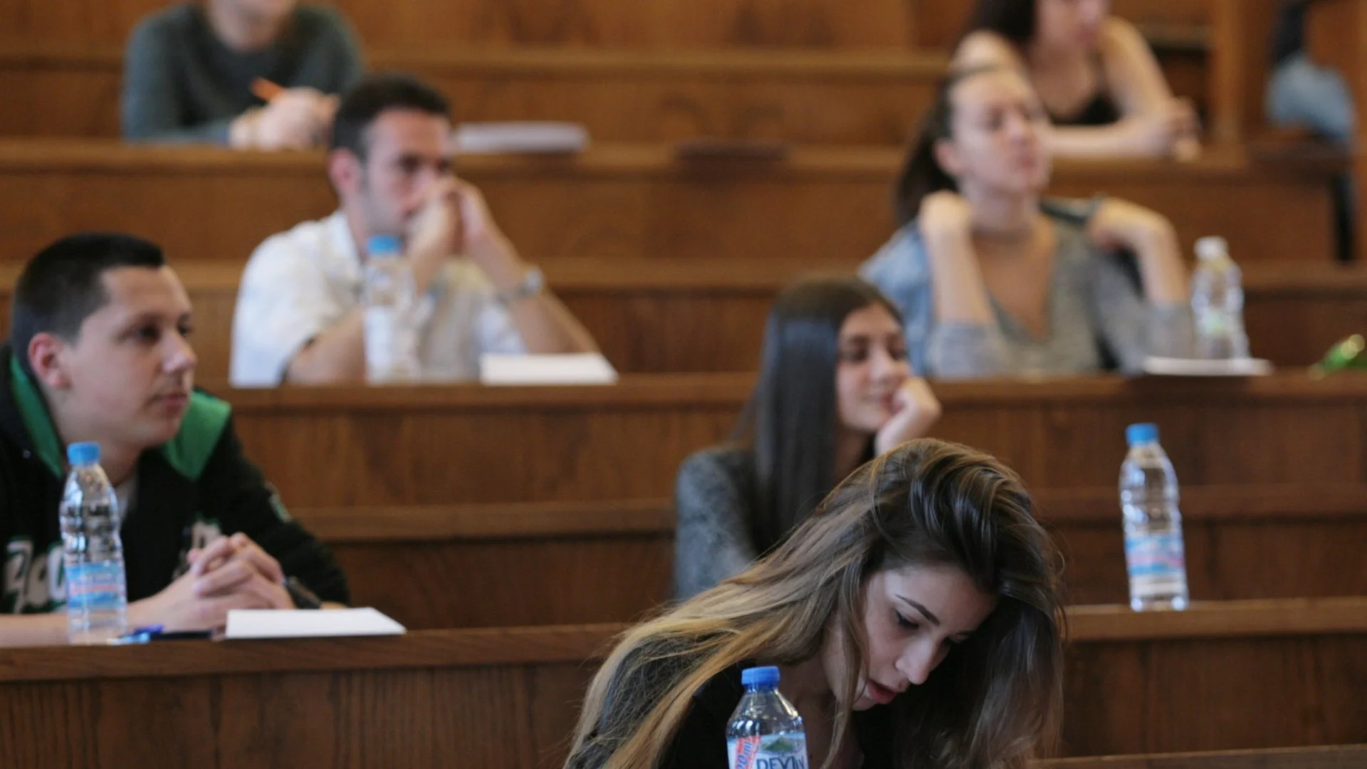 Ясно е каква ще е държавната гаранция при кредитите за студенти и докторанти