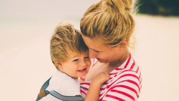 Вместо цвете на 8-ми март, помогни на деца в нужда