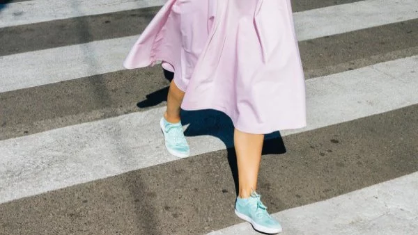 4 варианта как да носим миди полата си