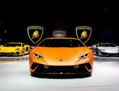 Lamborghini пуска модел с 4 врати и възражда легенда