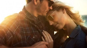 Никога не пускайте този мъж